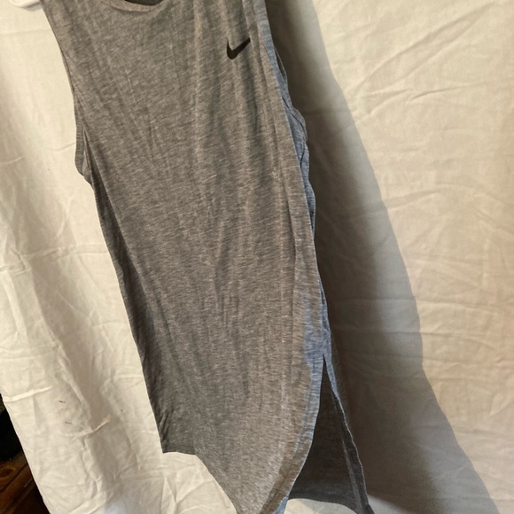 Womens Nike tank top - Picture 2 of 3